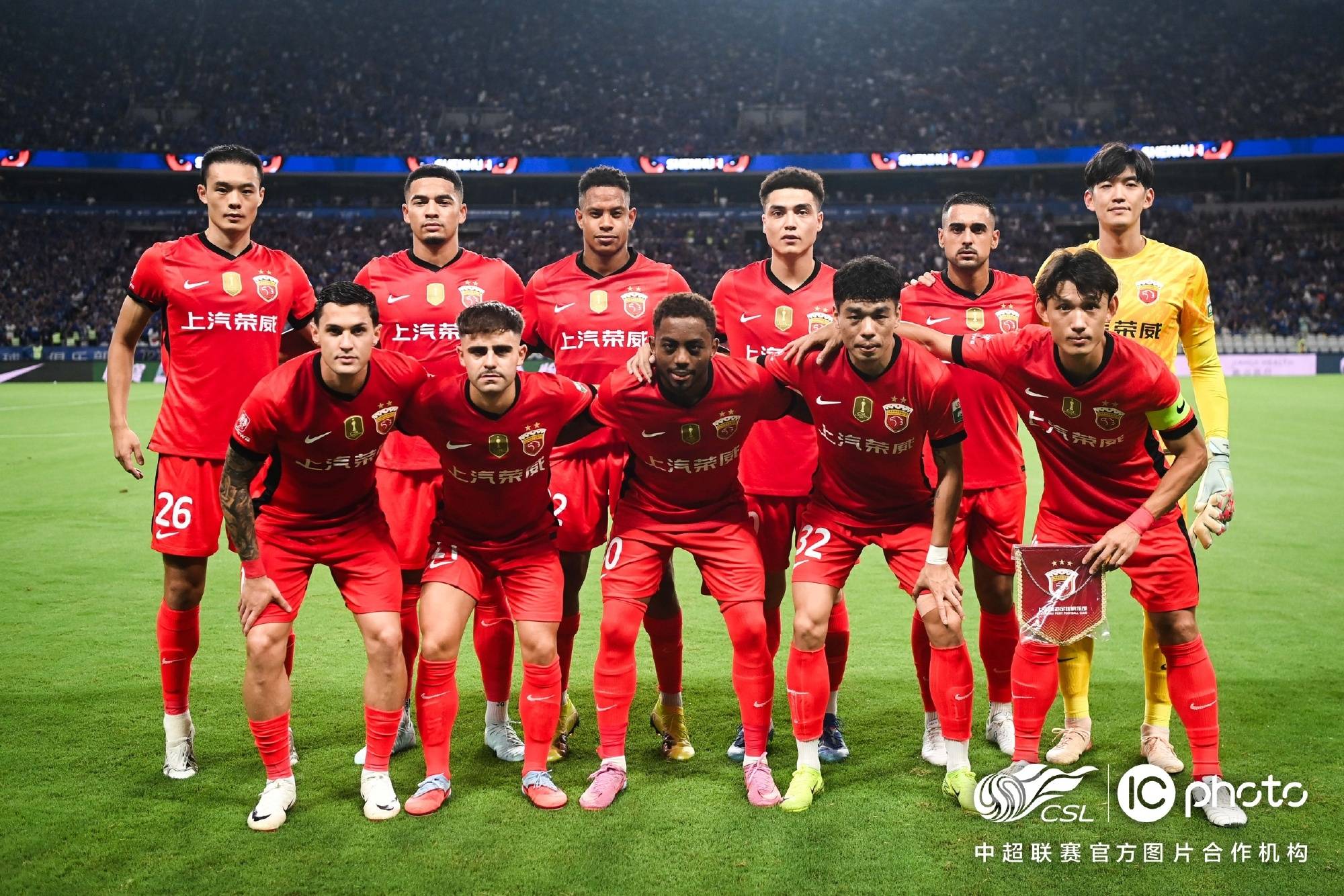 上港客场惨败，争冠希望渐渐破灭，球迷忧心主力阵容调整的简单介绍