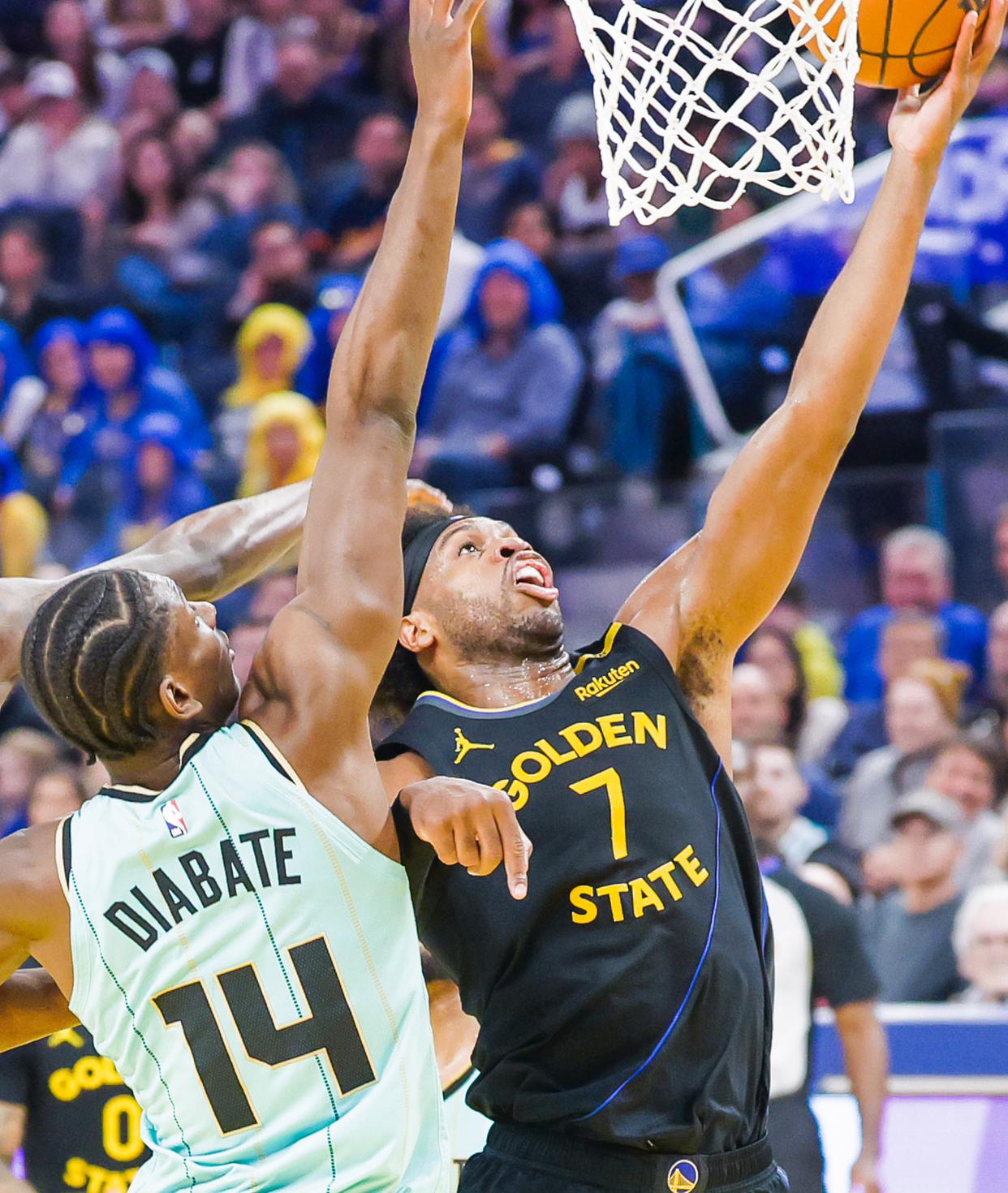 黄蜂完胜雄鹿，波特惊艳世界