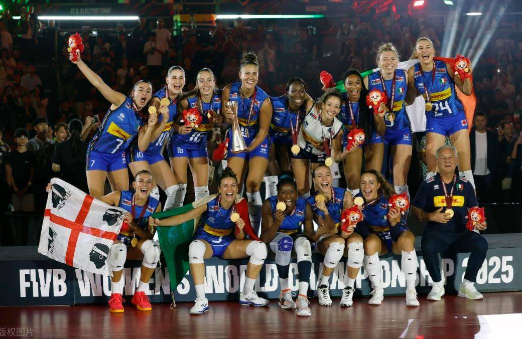 甘冈赢得惊险胜利，反超对手