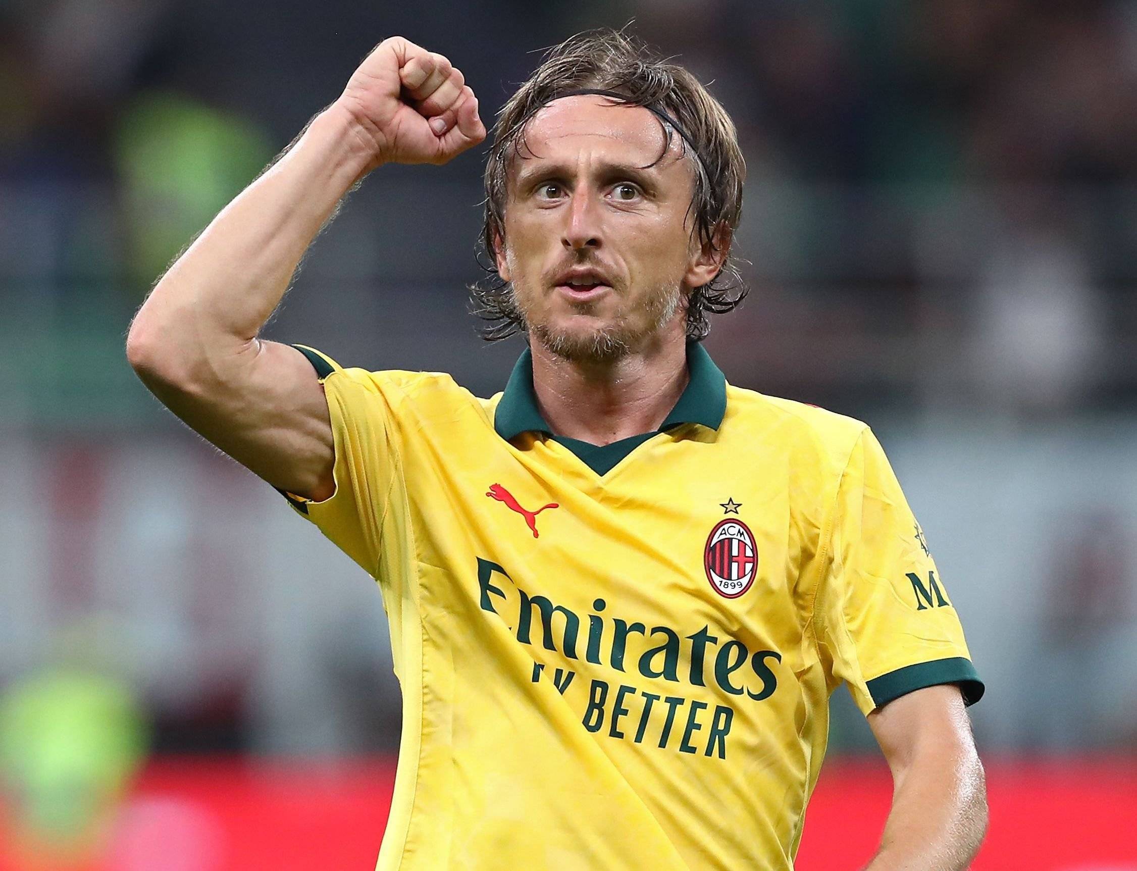 瑞典爆冷波兰，莫德里奇爆发神勇的简单介绍