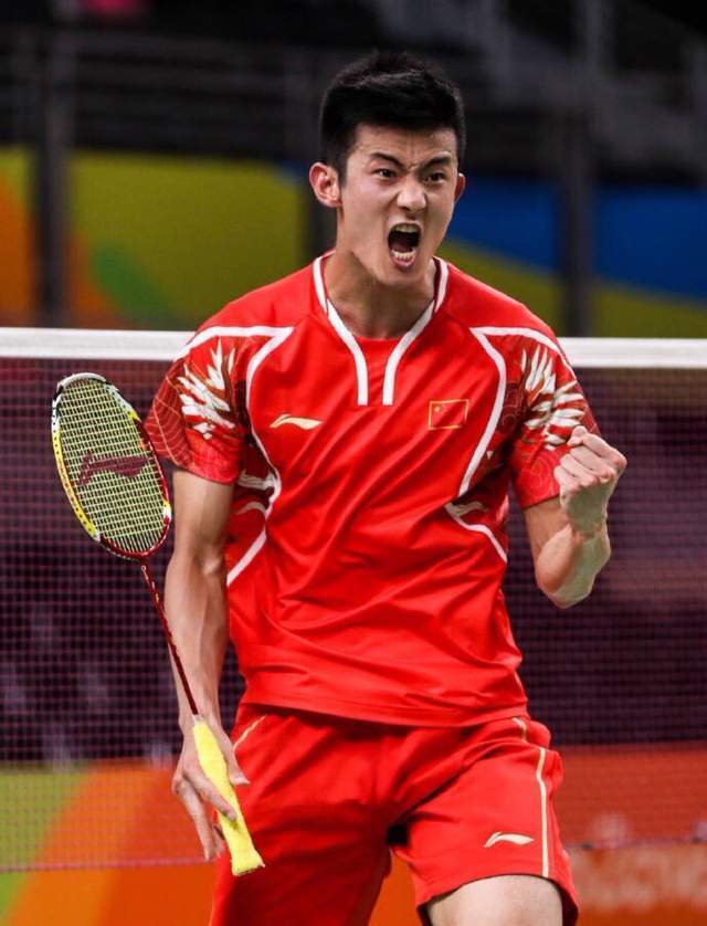 泰国羽毛球队强势英格兰羽毛球队,谌龙统治全场的简单介绍 泰国羽毛球队强势英格兰羽毛球队,谌龙统治全场的简单介绍