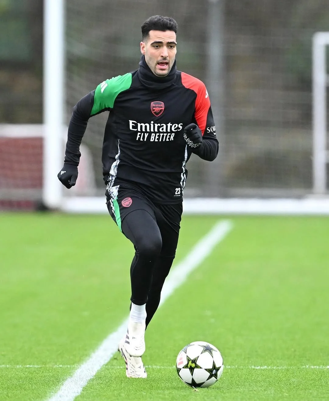 摩纳哥中场表现出色,成为球队当家核心 摩纳哥中场表现出色,成为球队当家核心