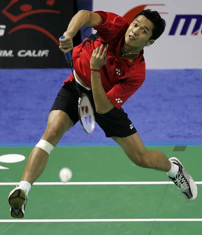 韩国羽毛球队血洗英格兰羽毛球队,陶菲克送出助攻的简单介绍 韩国羽毛球队血洗英格兰羽毛球队,陶菲克送出助攻的简单介绍