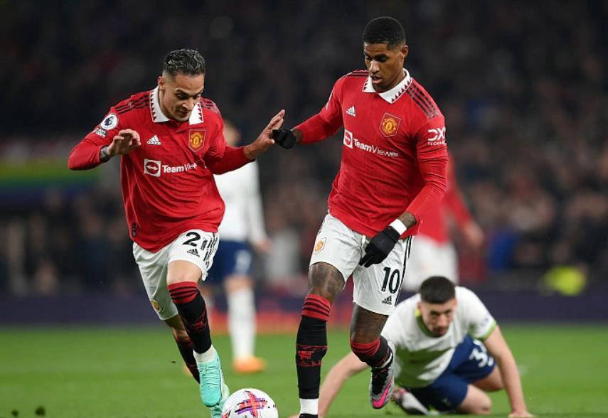 包含曼联主场平局，欧冠席位再次岌岌可危的词条