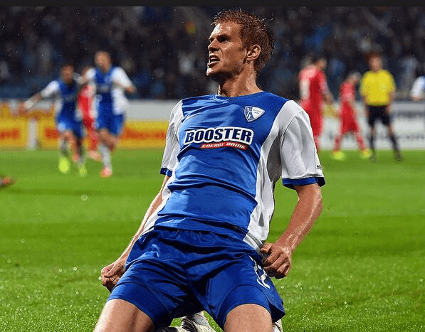 圣保利客场战平，保持不败纪录的简单介绍