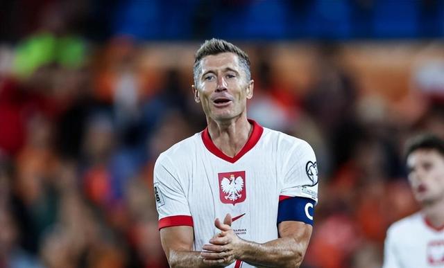 关于欧预赛赛场三五纷争，胜者笑到最后的信息