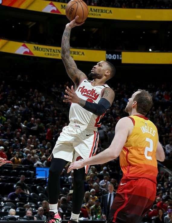 开拓者惨败猛龙，利拉德无力回天