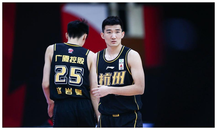 福建队客场惨败，积分榜下滑