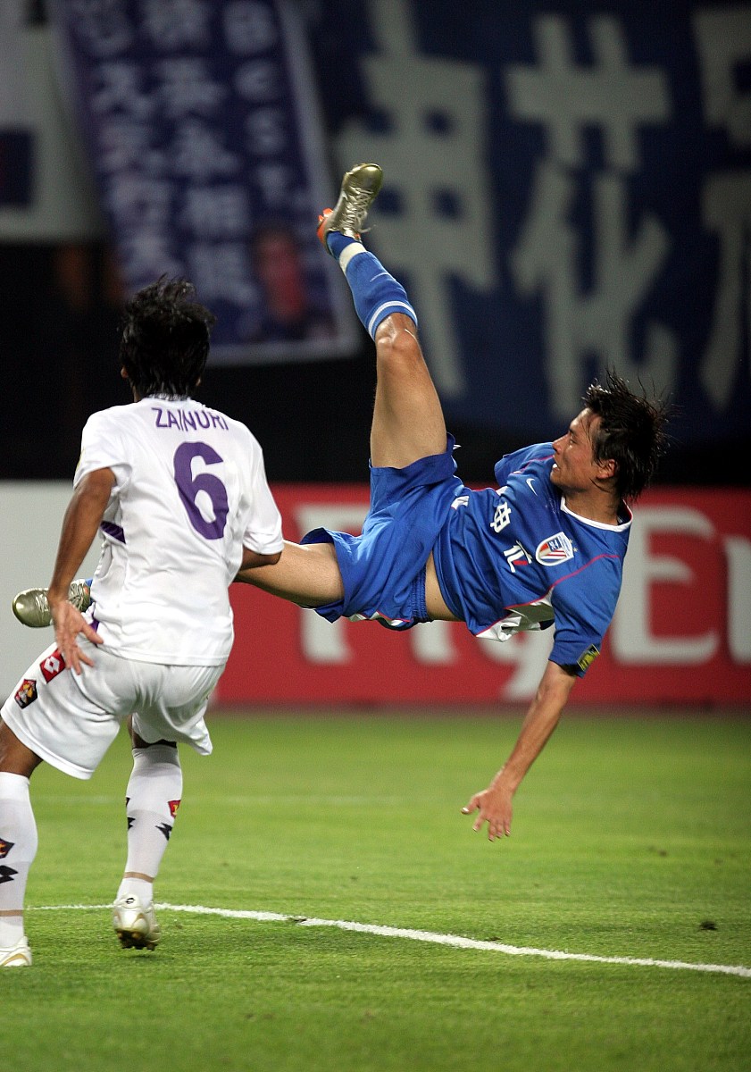 意外惨败过后,球队士气低迷需振作 意外惨败过后,球队士气低迷需振作