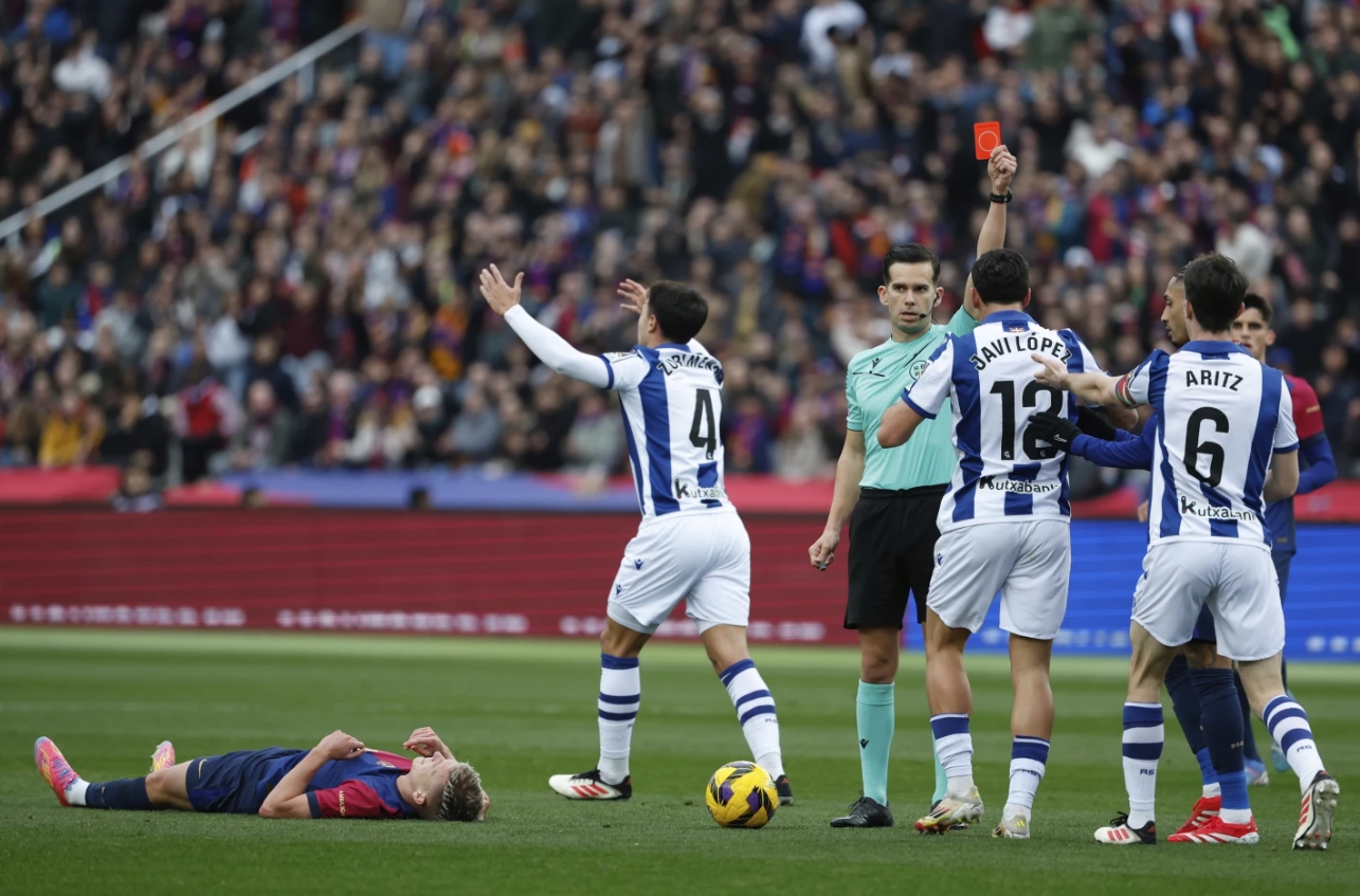 关于塞内加尔血洗拜仁，姆巴佩制霸全场的信息