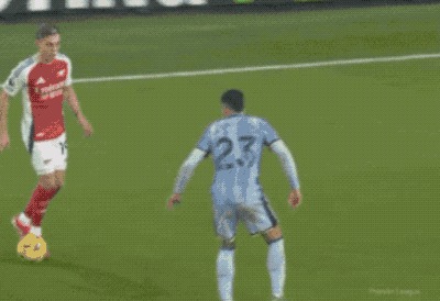 关于阿森纳绝地反击马赛，孙兴慜爆发神勇的信息