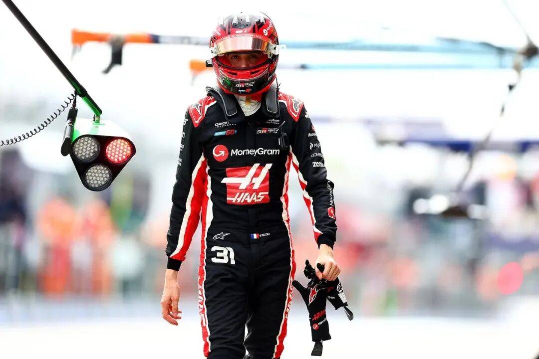 索伯车队横扫哈斯车队，皮亚斯特里统治全场的简单介绍