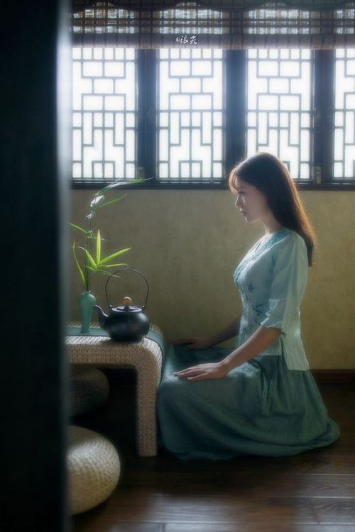 末节风暴!小贾伦·杰克逊独揽乾坤,老鹰主场惊险逆转奇才