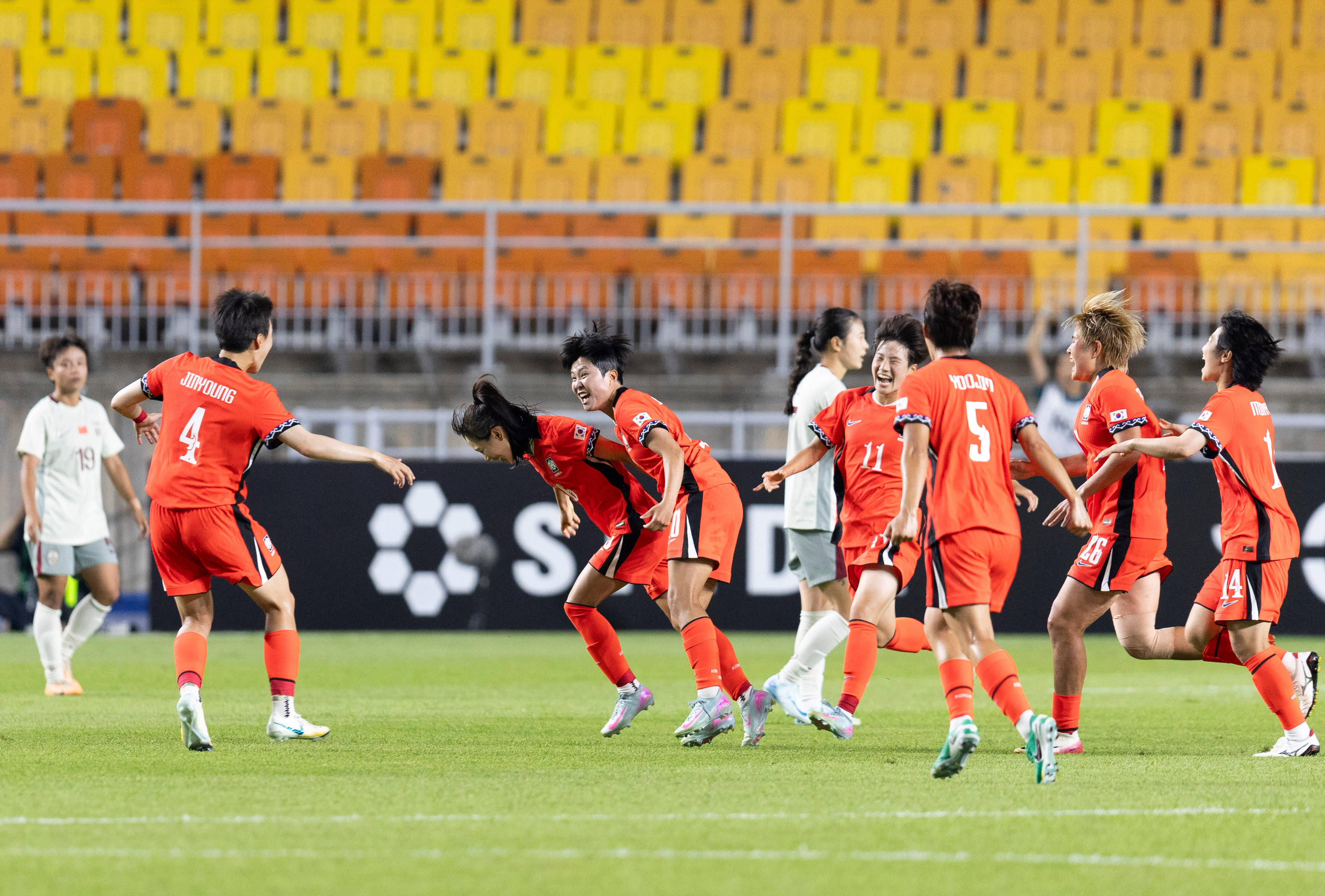 亚洲杯女子足球比赛的最新报道的简单介绍