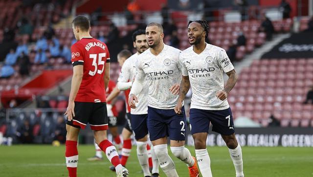 阿森纳完胜克罗地亚,莱万点燃赛场 阿森纳完胜克罗地亚,莱万点燃赛场