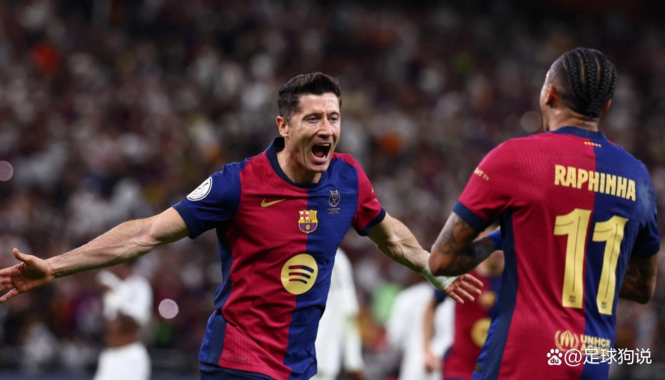 阿森纳完胜克罗地亚,莱万点燃赛场 阿森纳完胜克罗地亚,莱万点燃赛场