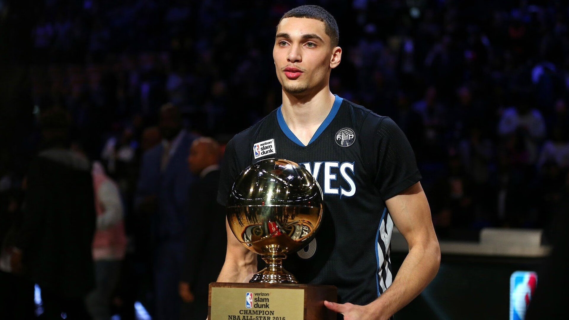 浓眉全程高能输出，北京队掀翻森林狼的启示，团队篮球的胜利